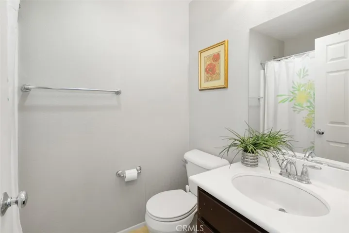 bed 3 ensuite bathroom