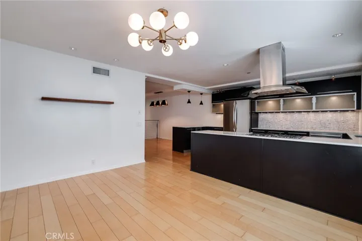 19135 Beachcrest, Huntington Beach, California 92646