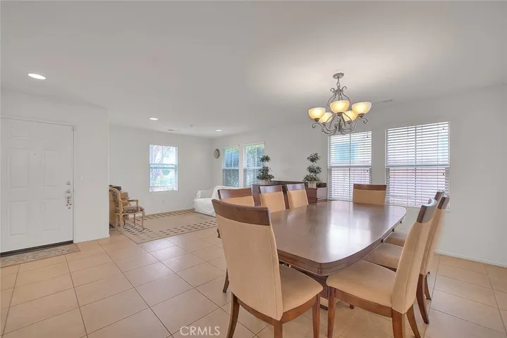 Dinning / Living room