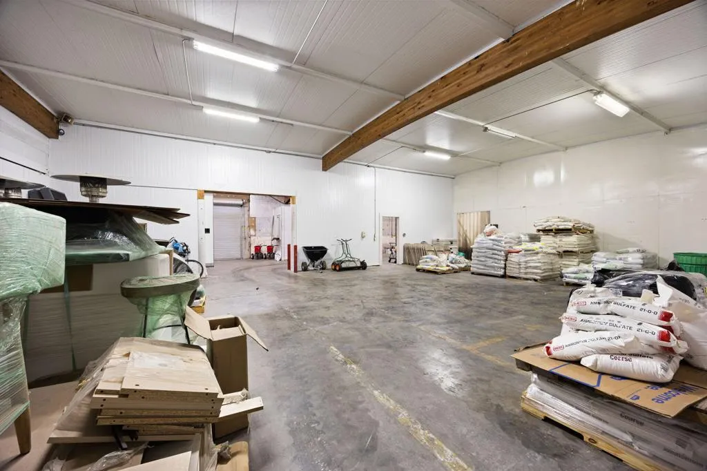 Wearhouse