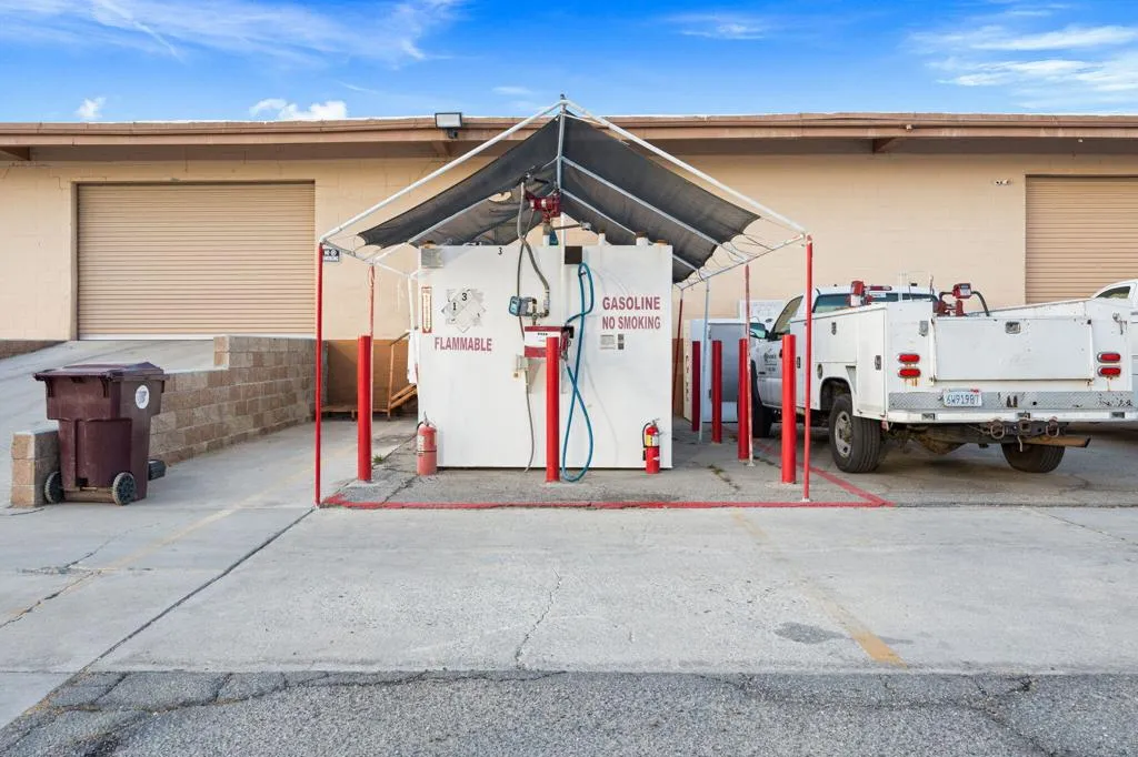 Fuel station