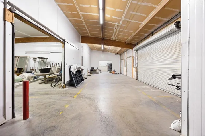 Wearhouse
