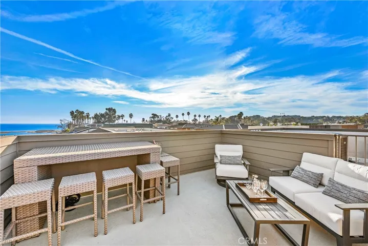 Ocean view roof-top deck, 3 of 3 distinct outdoor areas.