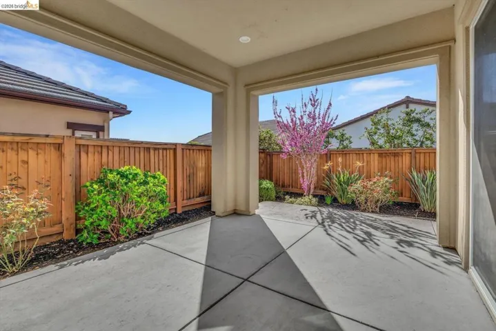 2002 Tempranillo Ln, Brentwood, California 94513
