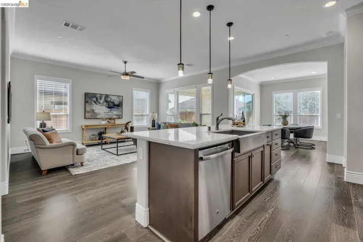 2002 Tempranillo Ln, Brentwood, California 94513