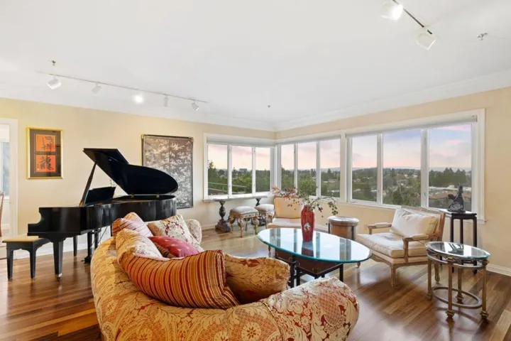 24 Mounds Road A, San Mateo, California 94402