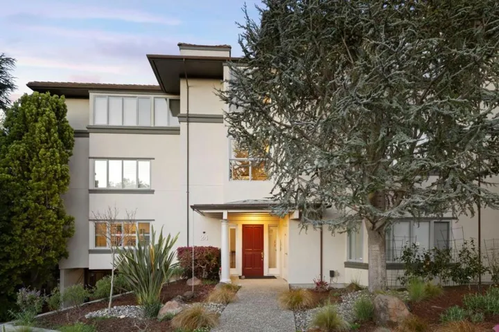 24 Mounds Road A, San Mateo, California 94402