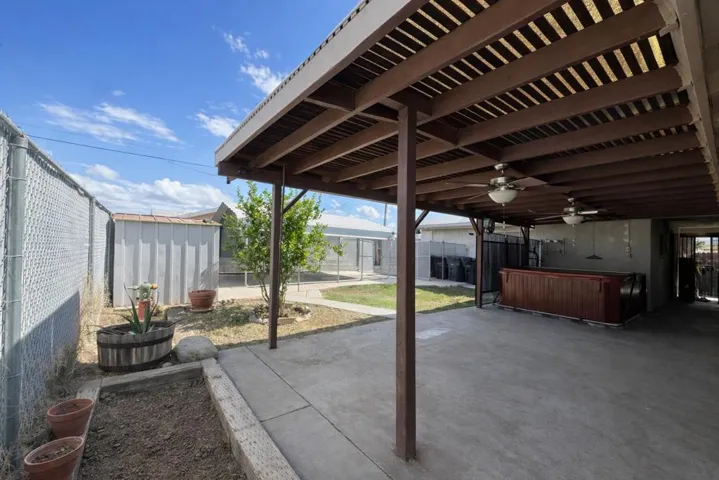 F5BC2B6D-9F1B-496C-86AC-81CF7FFD1210