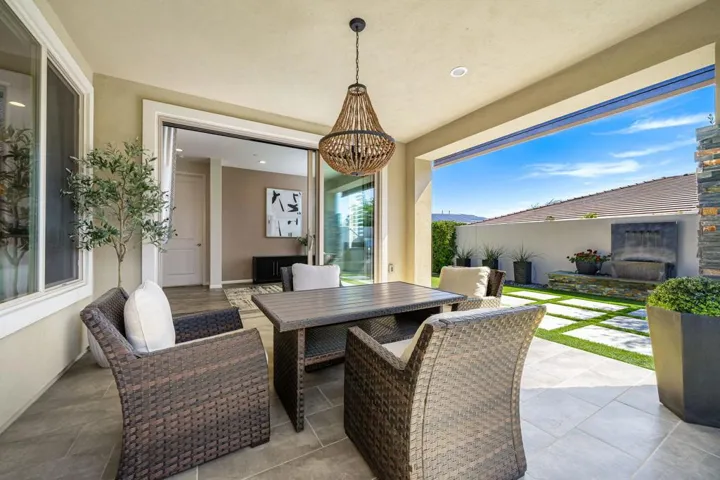 23-web-or-mls-AMLongmeadow_OPMG_0326_023