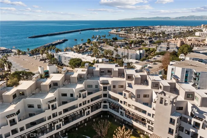 510 The Village 203, Redondo Beach, California 90277