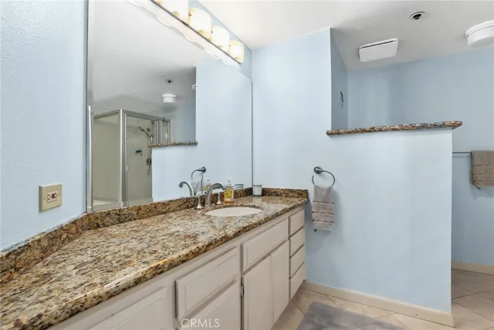 510 The Village 203, Redondo Beach, California 90277