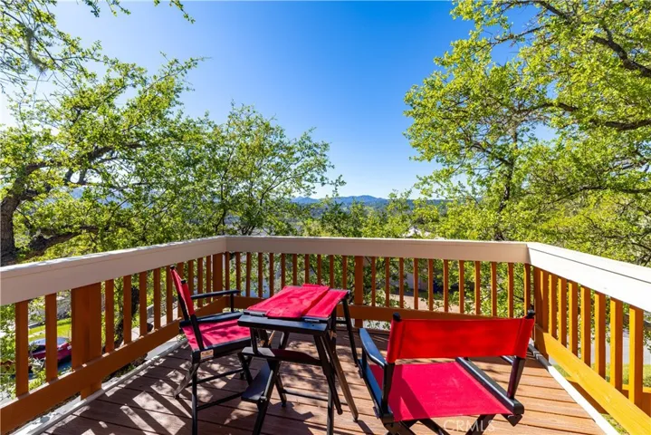 3rd level deck