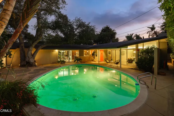 SSR_2065CanyonClose_070_FLEXMLS