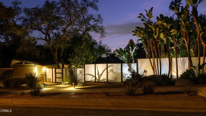 SSR_2065CanyonClose_082B_FLEXMLS