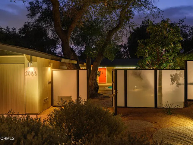 SSR_2065CanyonClose_080_FLEXMLS