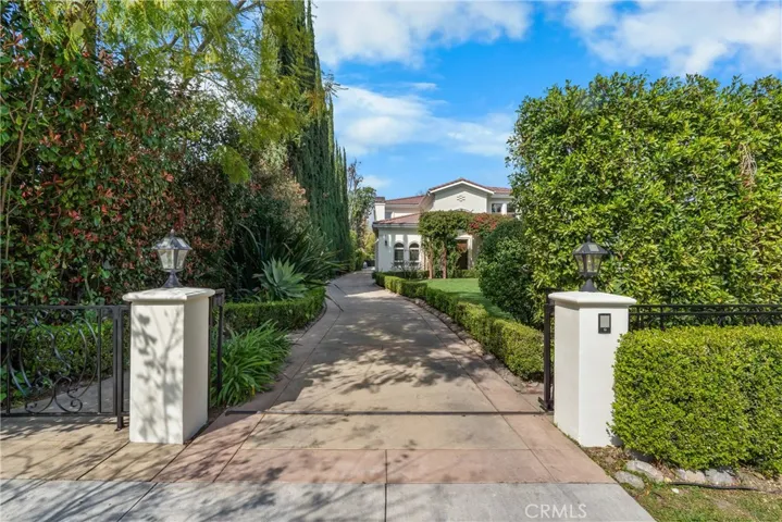 automated front gate onto property