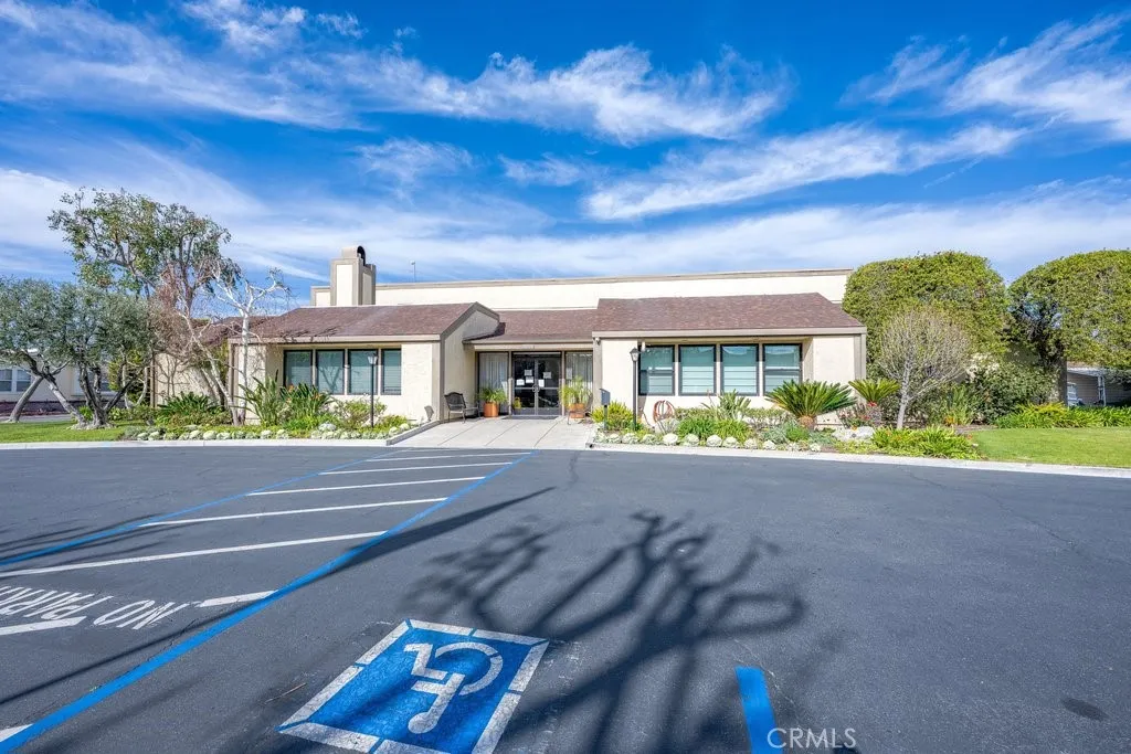 The Club House is huge with a library, workout room, billiards room and a huge multipurpose room and kitchen!
Check out the pool area!
