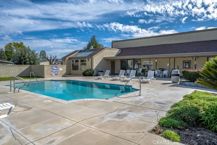 The HOA pool! Great for those warm summer days!