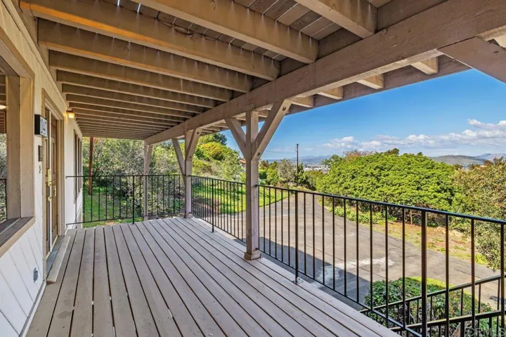 Large wrap around deck.