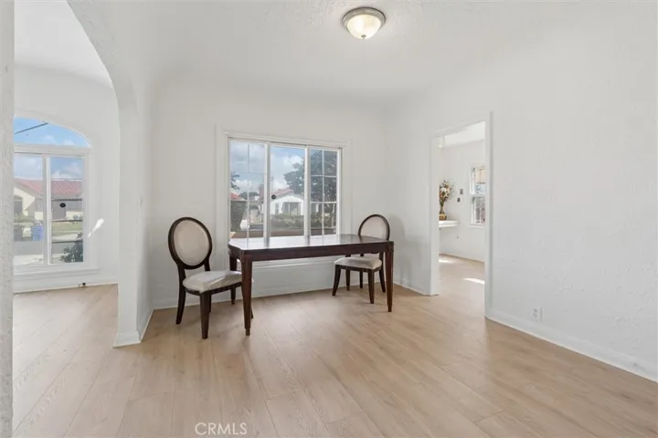 Diningroom view