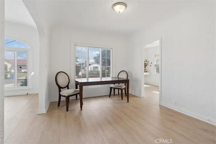 Diningroom view