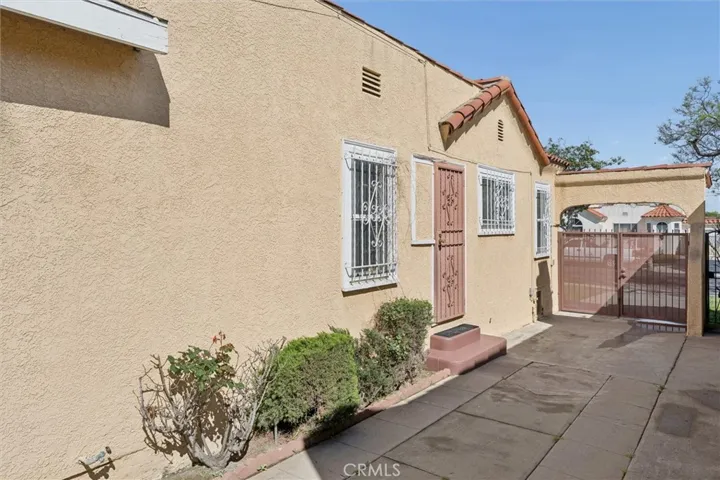 Driveway side view