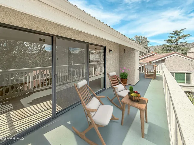 fBalcony and View4 VS