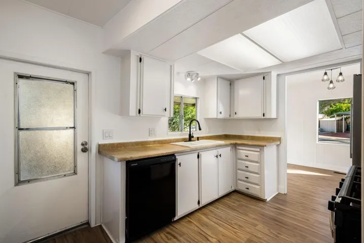 20-web-or-mls-FMViaValverde_OPMG_1225_02