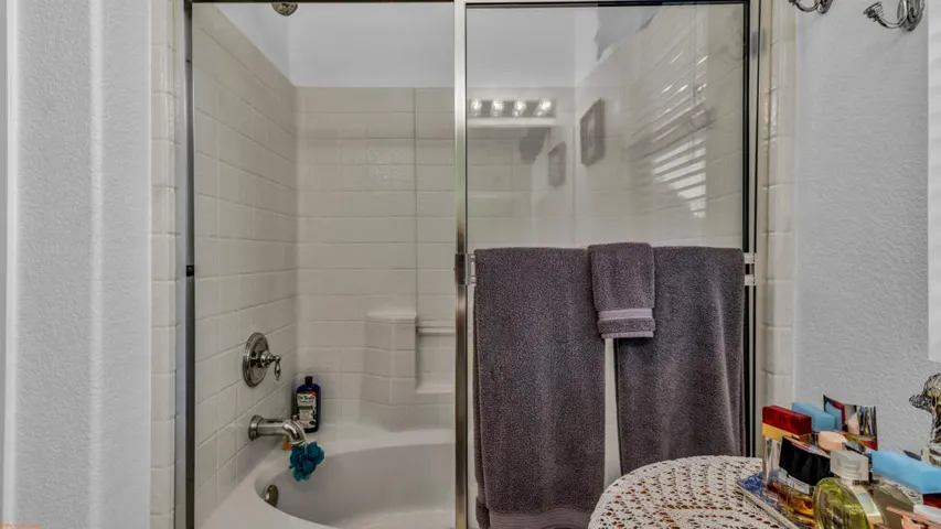 Were Focused 83644 Jaderock-15