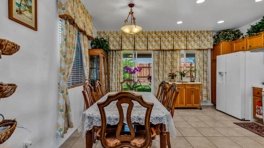 Were Focused 83644 Jaderock-6