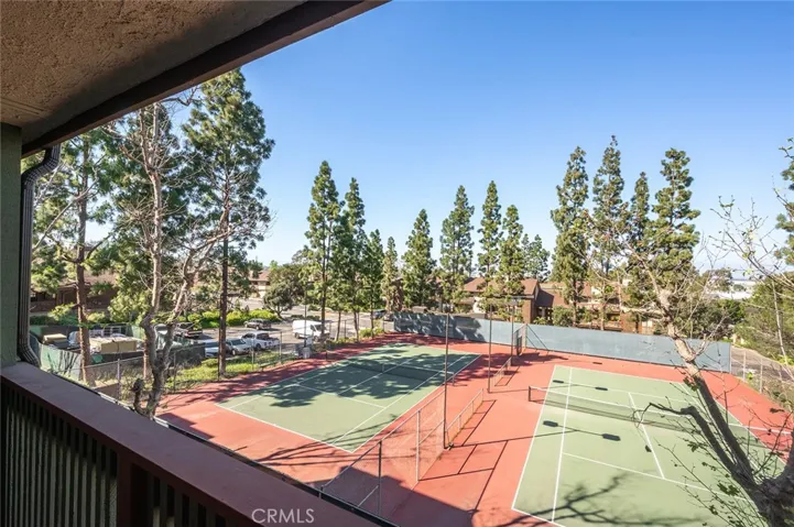 Tennis anyone? Check the court availability from your balcony!
