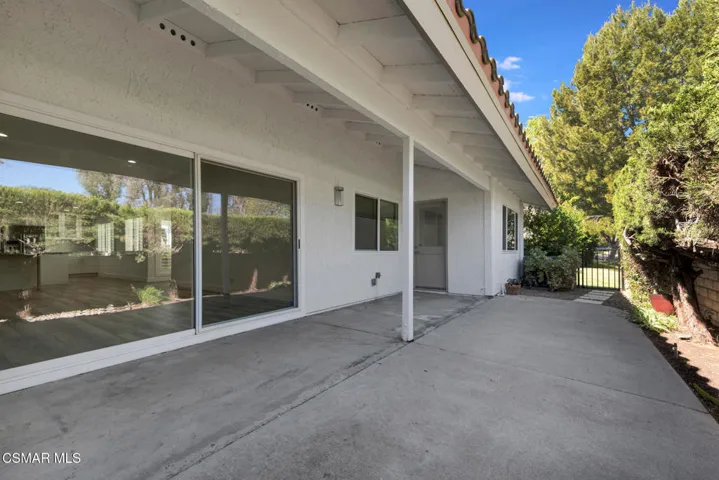 2579 Lakewood Pl  -  HsHProd-33