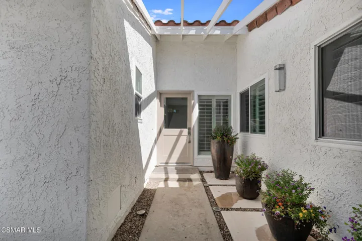 2579 Lakewood Pl  -  HsHProd-37