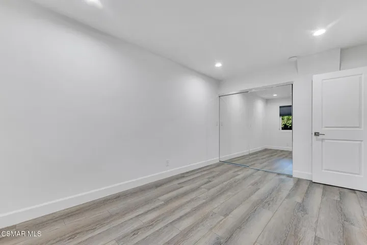 2579 Lakewood Pl  -  HsHProd-27