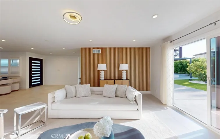 Additional Living Space for Guests, Office, or Extended Family