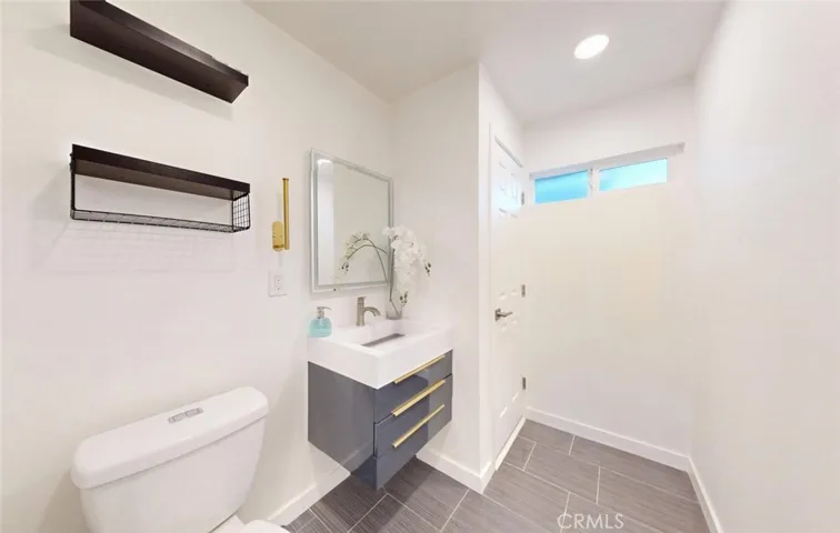 Additional Bathroom with Clean Contemporary Design