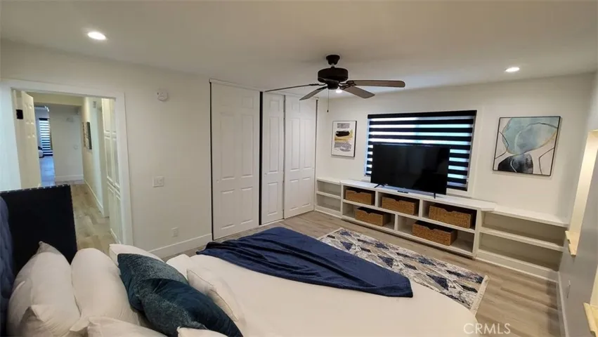 Master Bedroom pic 4

