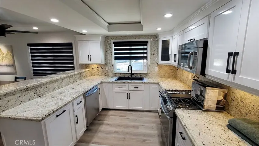 Kitchen pic 1
