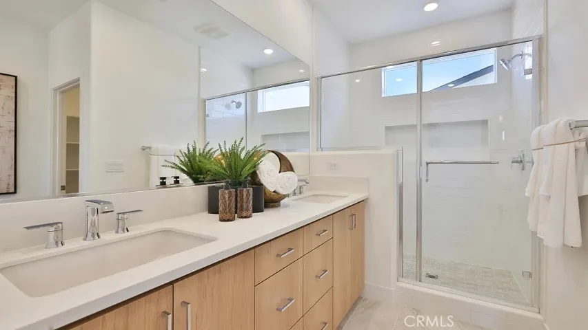 Photos shown are of model only- not actual homesite.