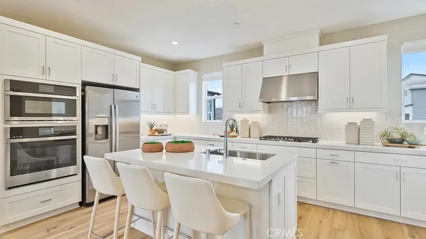 Photos shown are of model only- not actual homesite.