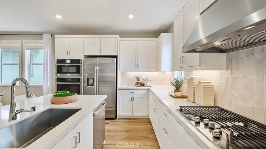 Photos shown are of model only- not actual homesite.