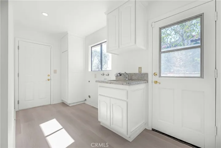 Laundry Room w/ Utility Sink