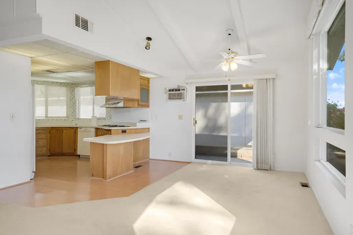 74631-mexicali-rose-thousand-palms-ca-us