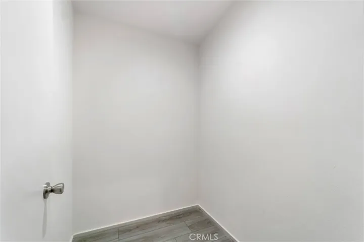 Closet adjacent to 2nd bath