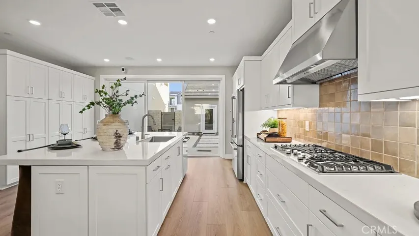 Photos shown are of model only- not actual homesite.