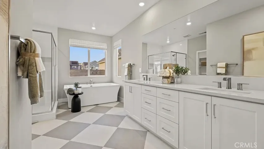 Photos shown are of model only- not actual homesite.