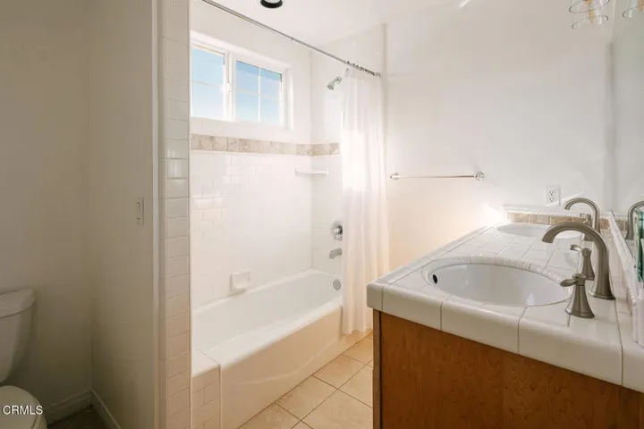 061DAMORE_2409OliveAve