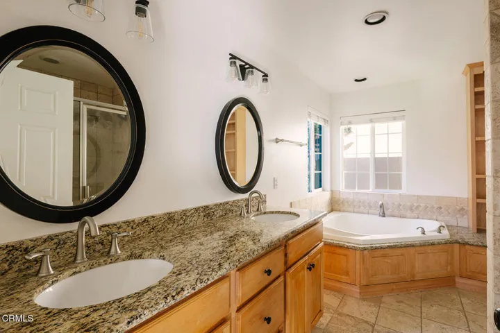 078DAMORE_2409OliveAve