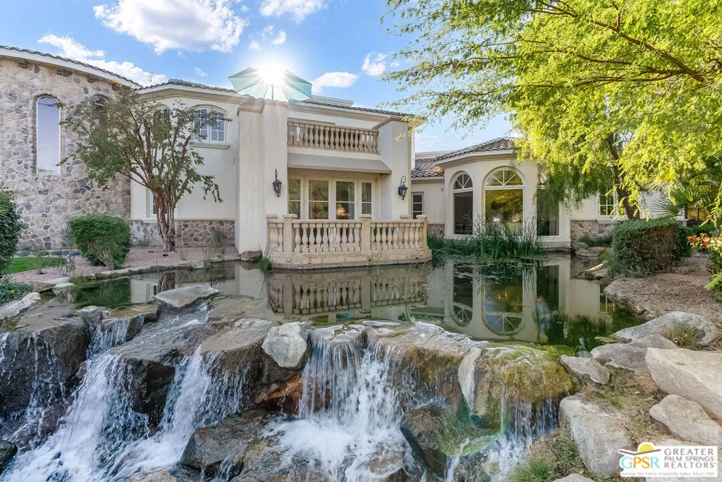 Waterfall feature at front of
