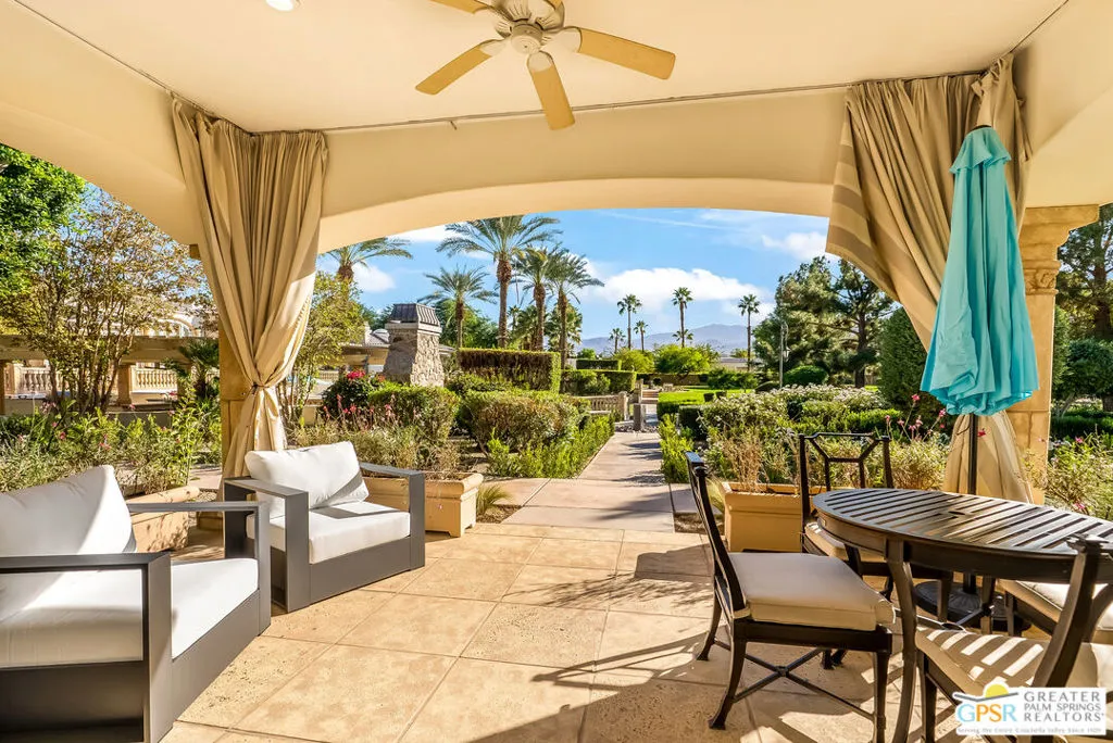 Covered Lanai off of Primary B